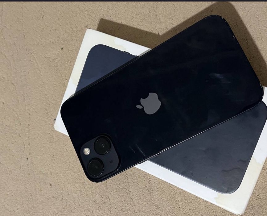 iPhone 13 екеу сатылады жақсы бағада