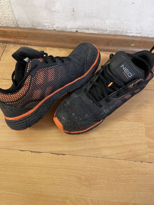 Строительная обувь