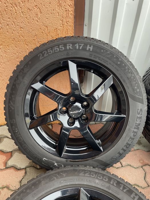 Jante de aluminiu Audi/VW R17 cu cauciucuri ca noi de iarna