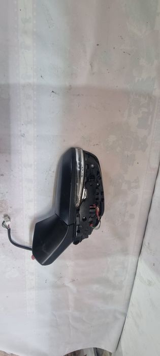 Oglinda dreapta toyota rav4