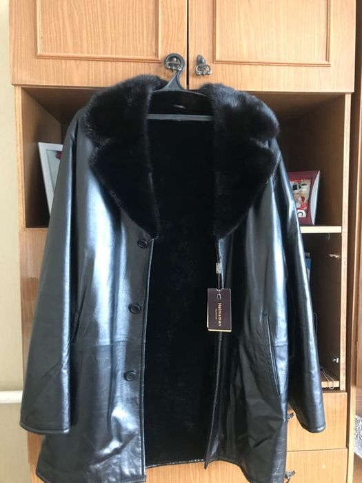 Мужская дубленка с норковым воротником