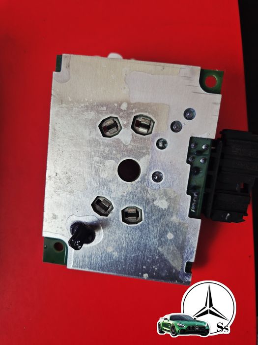 Реостат за управление степените на парното W164, W251