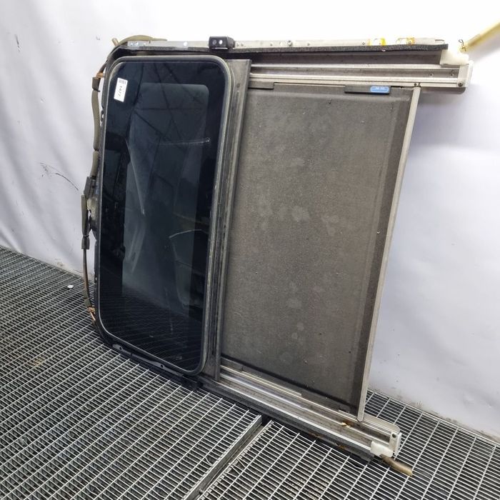 Trapa Hyundai Tucson 2006 - 2010 SUV 4 Usi (1477)