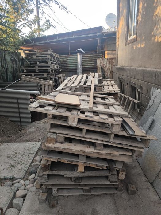 Палеты дрова бесплатно