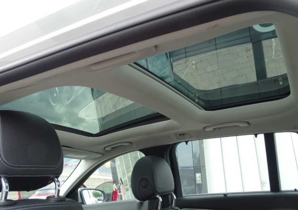 Mercedes C250d 4matic ILS Distro Pano bluetec