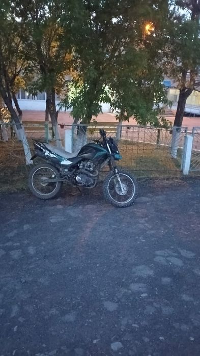 Продам яки 250 кубо на ходу