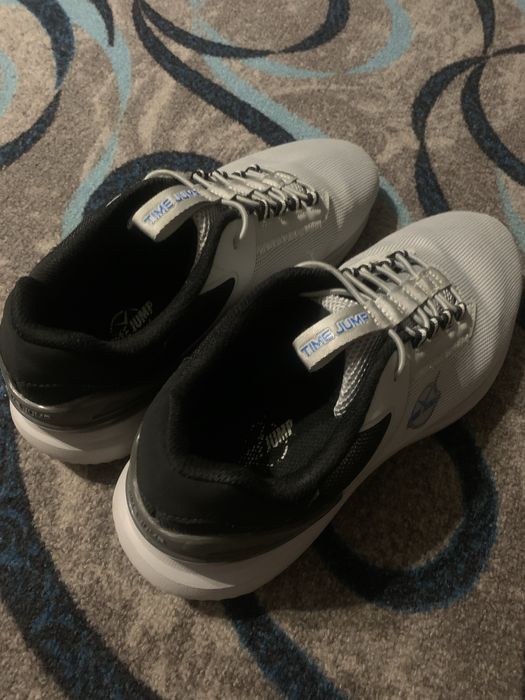 кроссовки для бега jump