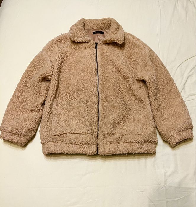 Beige puffer jacket