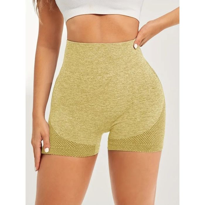 Йога клин с висока талия и повдигащ ефект