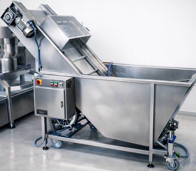 Linie automata deshidratare fructe si legume – masini si utilaje pentru pregatire fructe si legume  in vederea uscarii