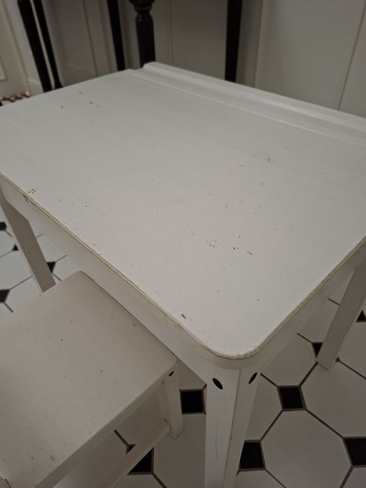 Детский стол и стульчик