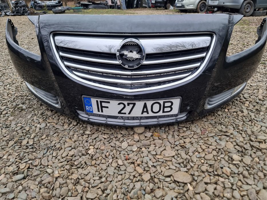 Bara fata opel insignia