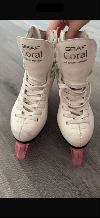 Фигурные коньки Graf Coral (Б/У)