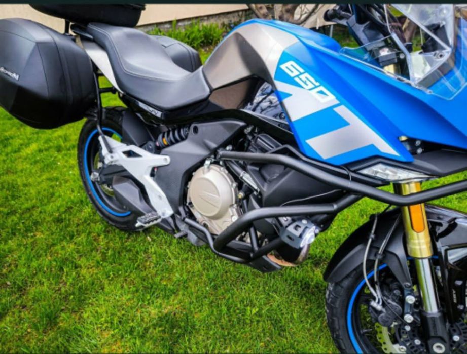 CFMOTO 650 MT 2021