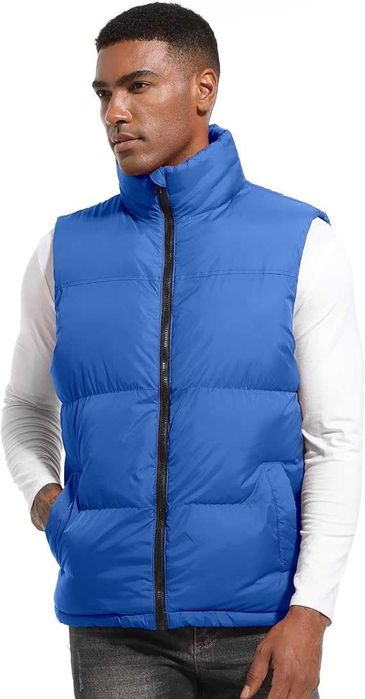 Мужской Зимний жилет (пуховик без рукавов) на зиму с карманами.