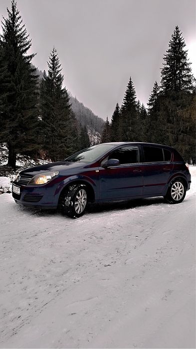 Opel  Astra  2005