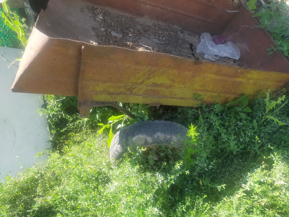 Продамм тачку и подъемник