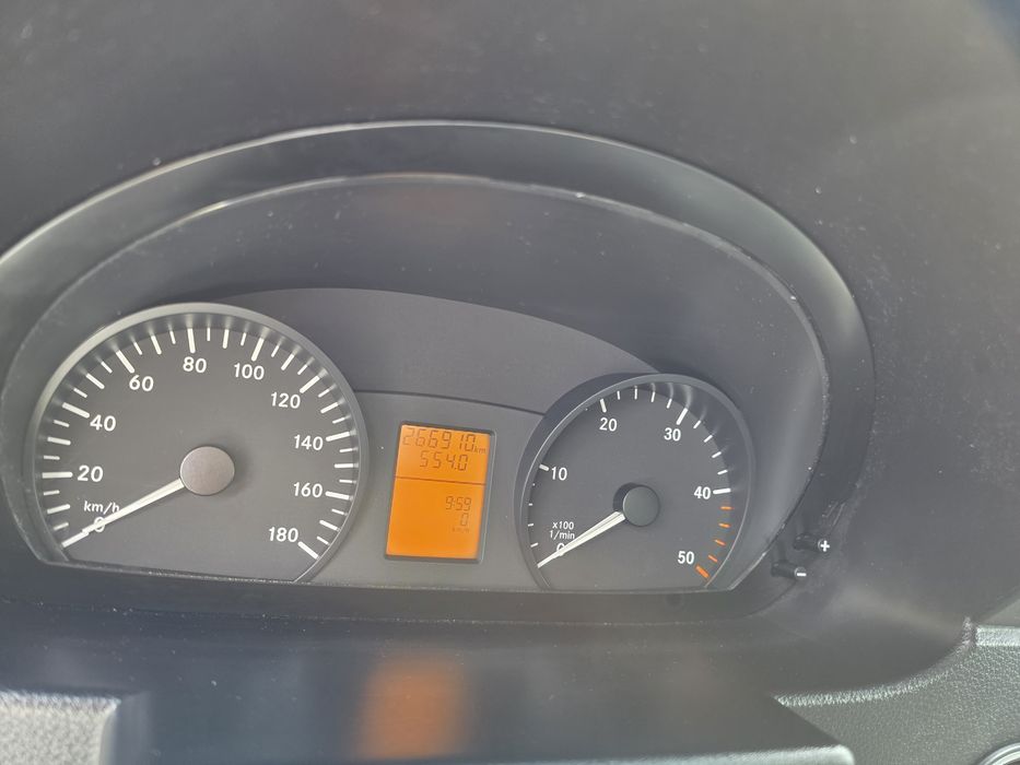 Vînd Mercedes Benz Sprinter 419