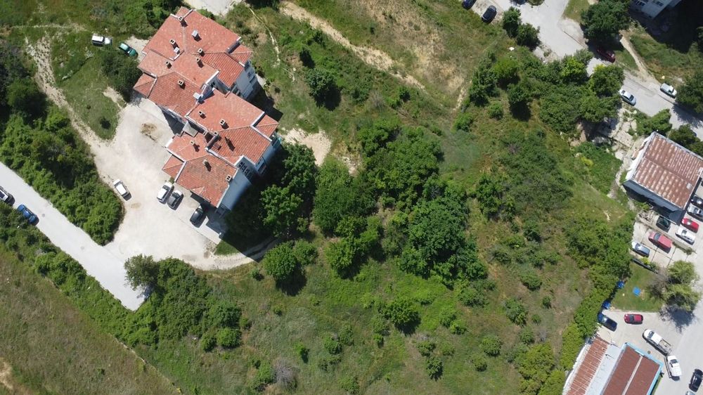 Парцел в Плевен-Дружба 2 площ 5481 цена 825000