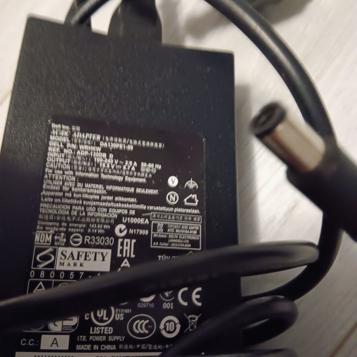 Dell incarcator 19.5v