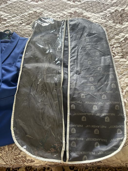 Продам мужской костюм