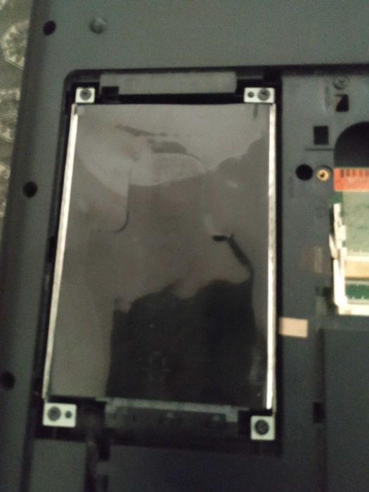 Laptop , Лаптоп за части или работа HP Notebook 2000-219DX
