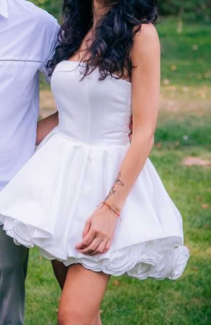 Рокля (бяла, официална)