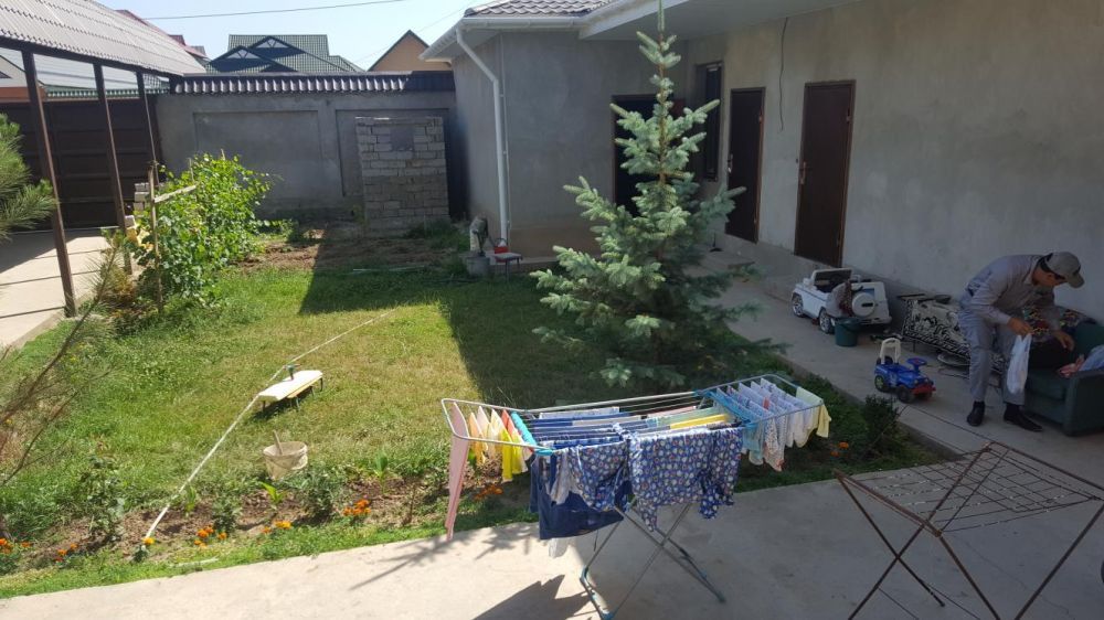 Дом продается, район Самал-2, в конце улицы Казиева, эитный район
