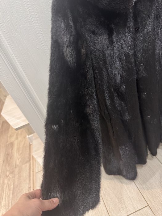 Продам шубу норковую