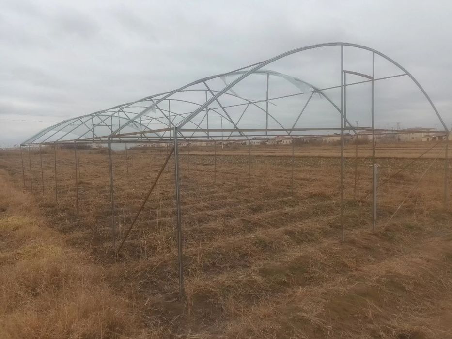 Парник  сотилади