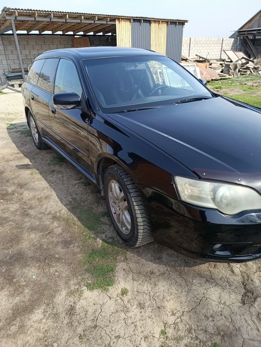 Субару легаси.!2005 г.2.5 автомат.