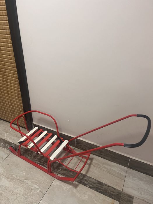 Санки с колёсиками