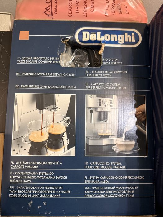 Aparat cafea DeLonghi Magnifica S ECAM 22.110
