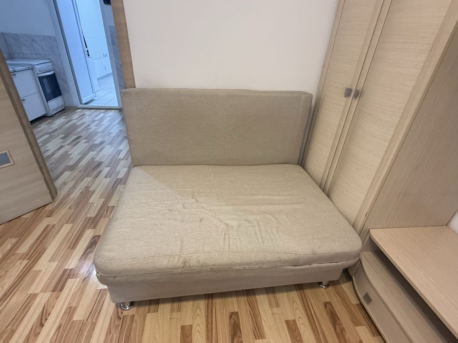 Отдам даром диван