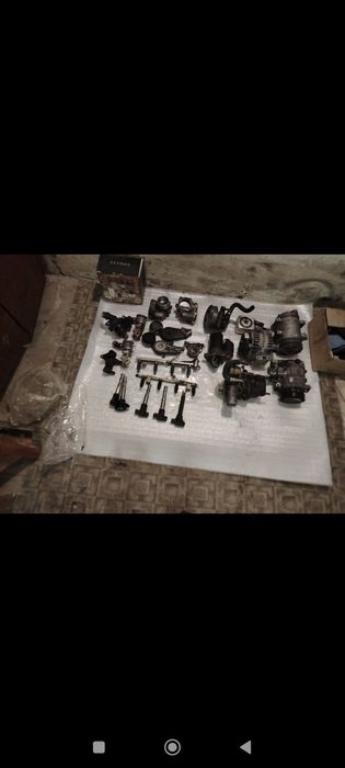 Продам по запчастям двигатель