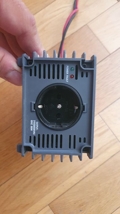 Инвертор 12/220v Waeco Perfect Power PP602, като нов