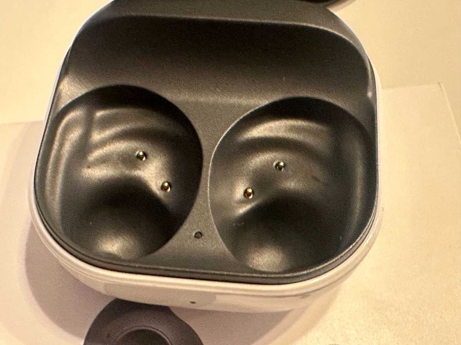 Безжични слушалки Samsung Galaxy Buds FE