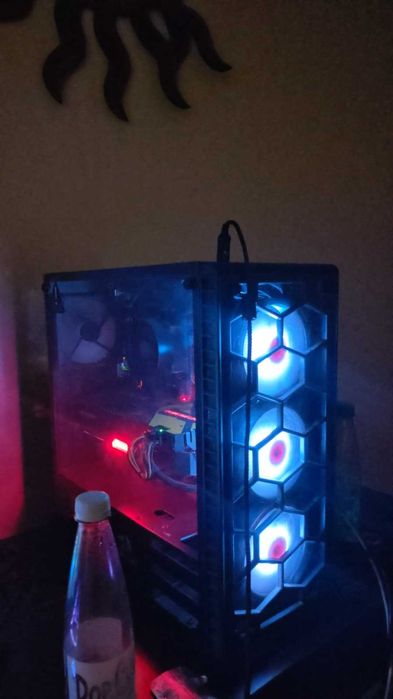 Desktop PC Gaming - AMD Ryzen 5 1500X, GTX 1080 8GB, 16GB RAM,