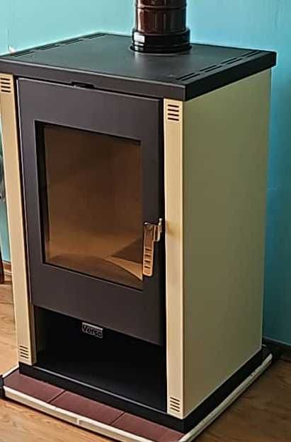 Камина на дърва Verso Theia, 9kW, до 200м3, шампанско, VERSO