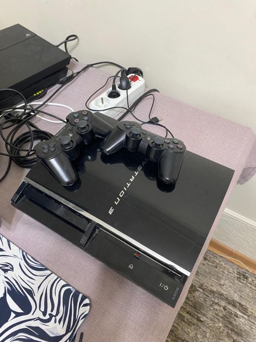 Продам PlayStation 3