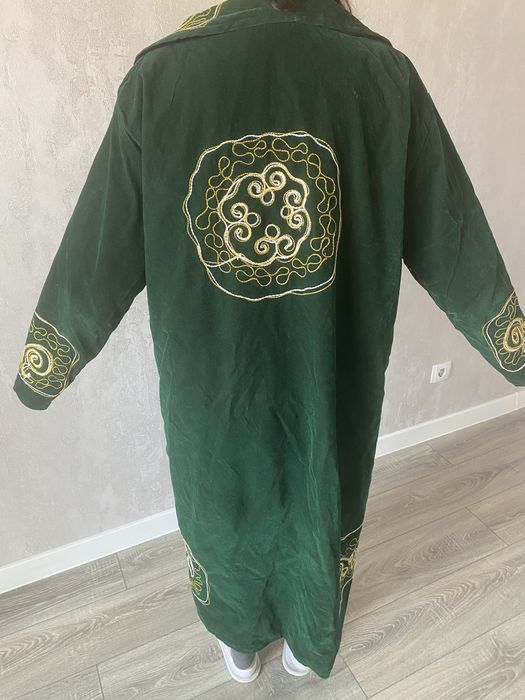 Продам чапан шапан б/у