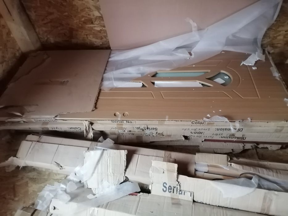 6 usi noi la jumatate pret