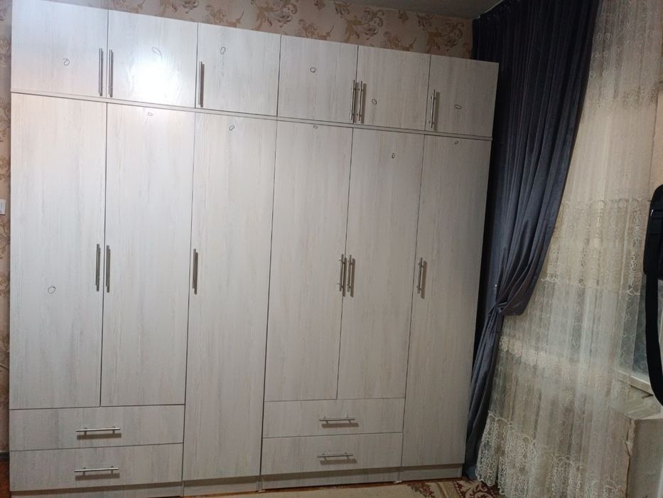 Shkaf sexdi uzidan boradi birinchi quldan