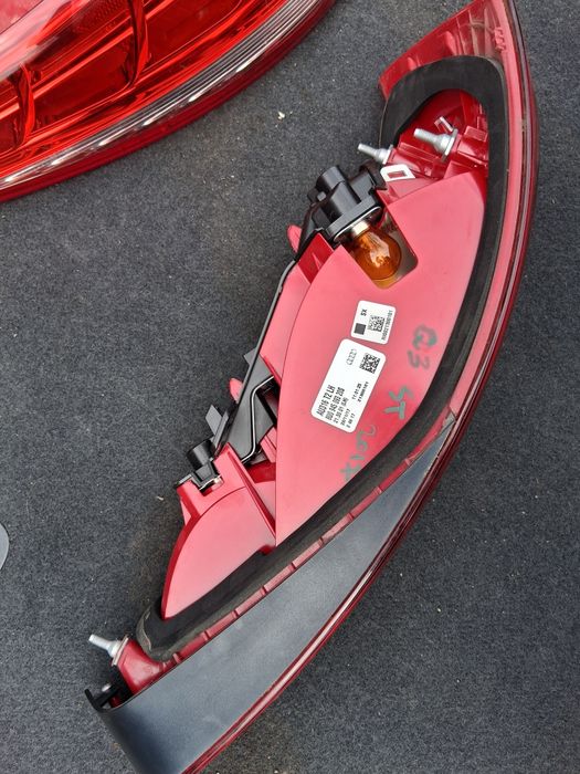 Stop / tripla stanga/dreapta haion Audi Q3 (2011-2018) [8U]