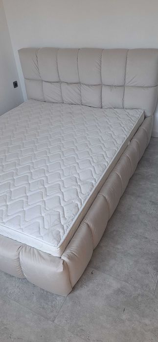 Продавам 3-стаен в Изгрев срещу Кауфланд