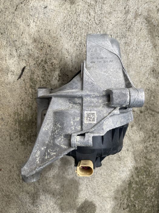 Tanpon motor Stanga/Dreapta Audi A4/5/6/7/8 Q7/8 2016-2024 motor 3.0