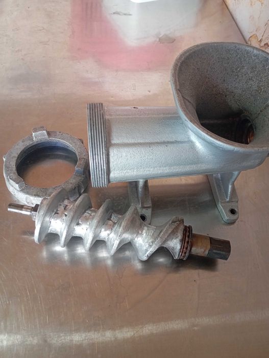 Продавам месомелачка√32