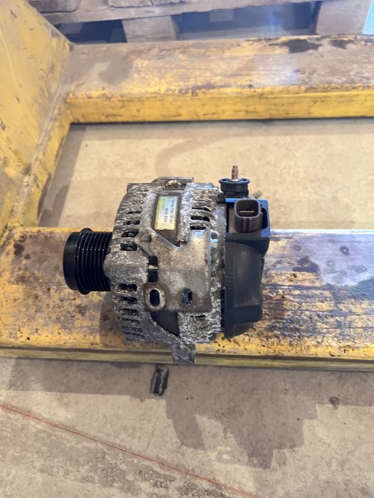 Генератор Toyota