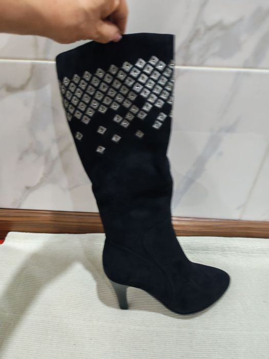 Натуральный замш внутри байка, 35,36 размер