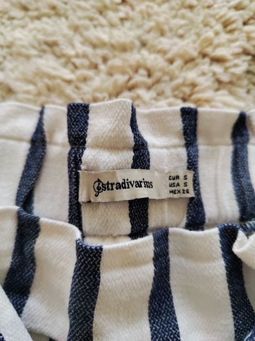 Pantaloni Stradivarius marimea S